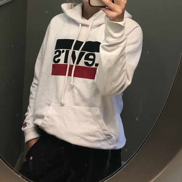 Levi’s Hoodie - Picture 3 of 3